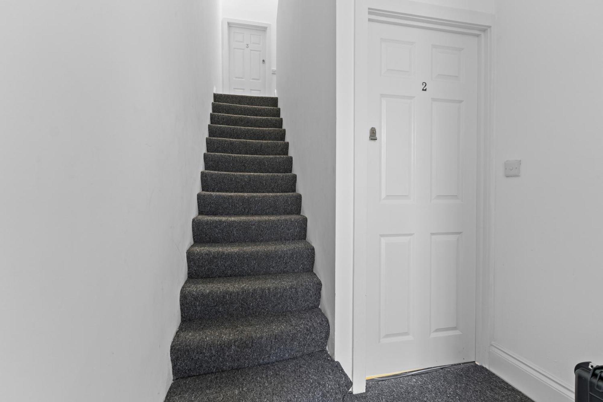 Modern Apartments London With Free Wifi Экстерьер фото