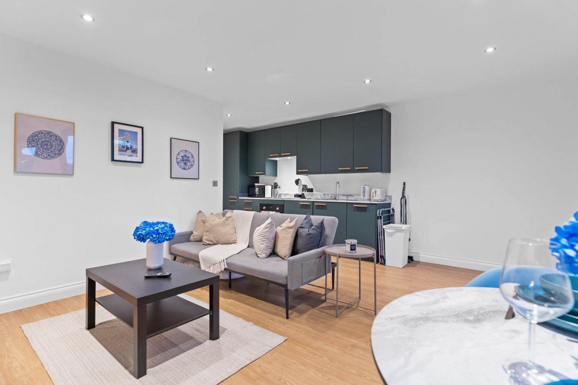 Modern Apartments London With Free Wifi Экстерьер фото