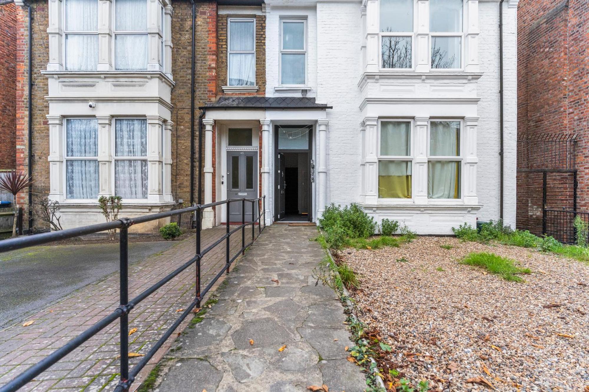 Modern Apartments London With Free Wifi Экстерьер фото