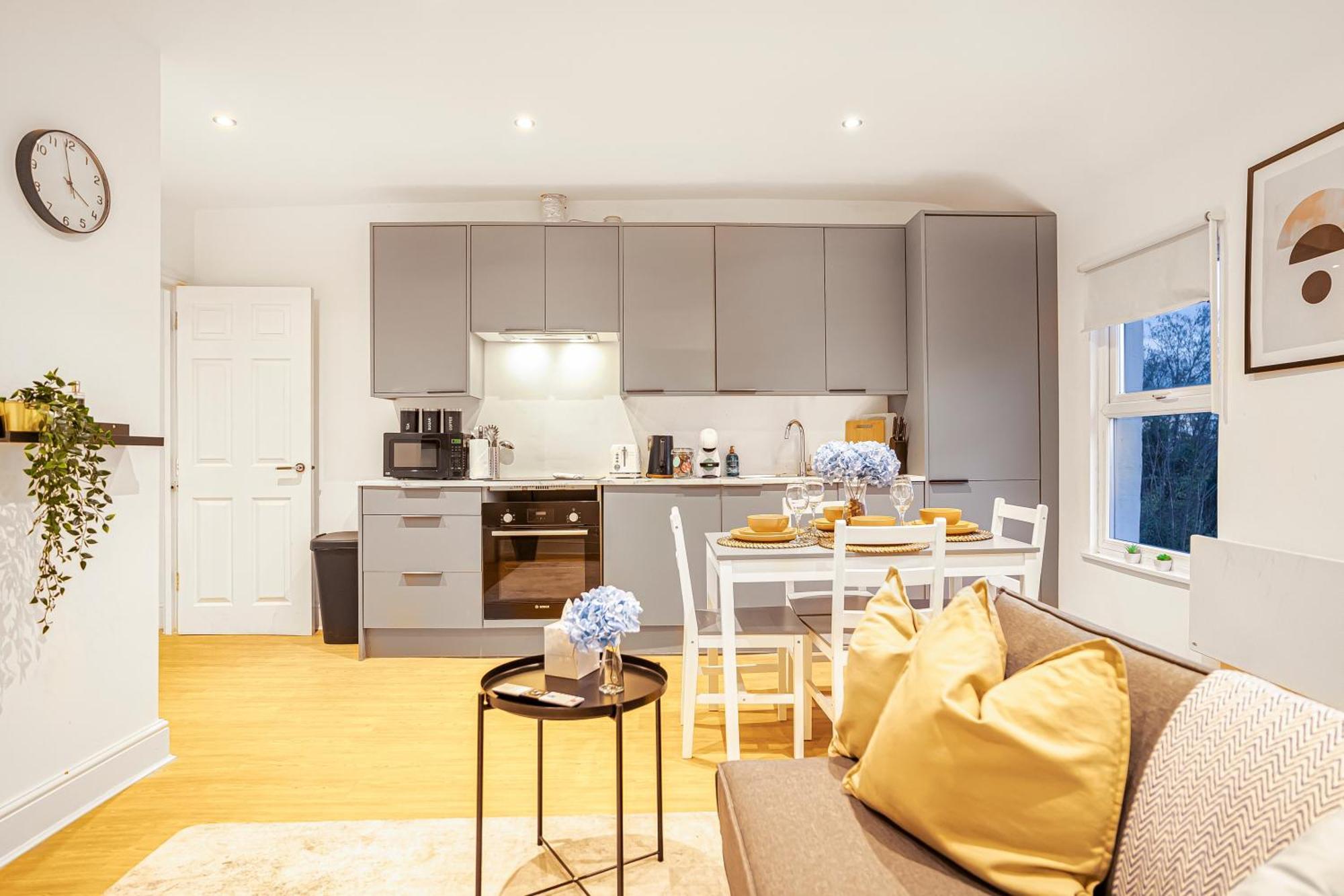 Modern Apartments London With Free Wifi Экстерьер фото