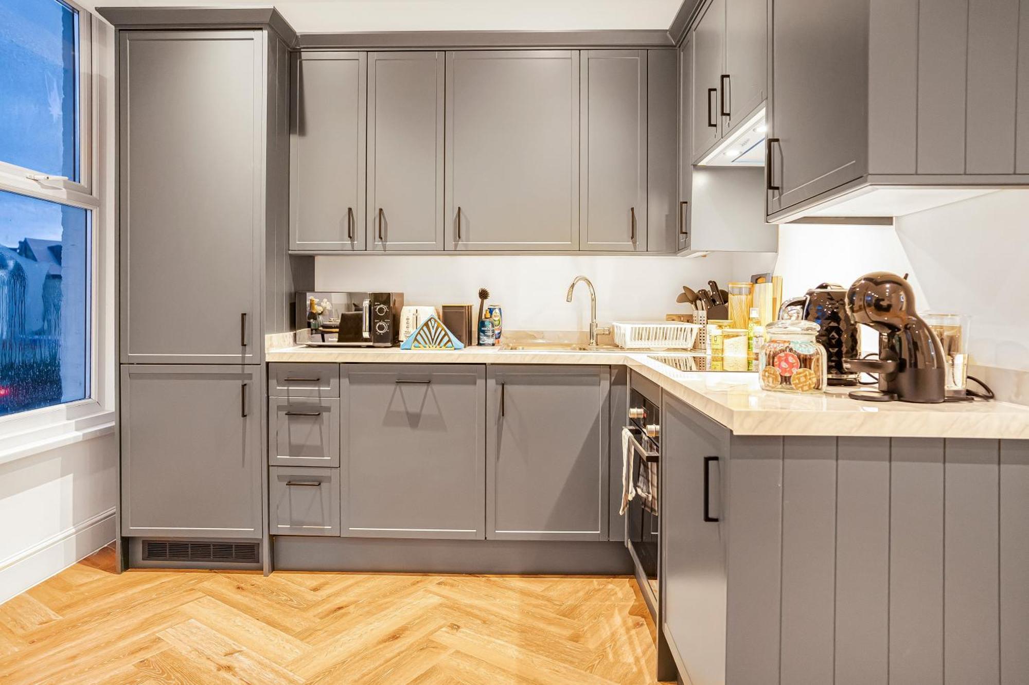 Modern Apartments London With Free Wifi Экстерьер фото